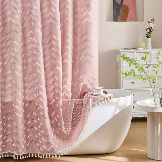 Siiluminisoy Extra Langer rosafarbener Boho-Duschvorhang mit weißer Quaste, gewebter Stoff, 244 cm, getufteter Chevron-Streifen, 183 x 244 cm, modern, schick, strukturiert, minimalistisch, niedlich