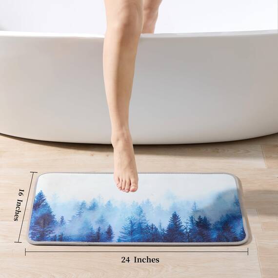 ORTIGIA, Misty Forest Badezimmerteppich, 40,6 x 61 cm, Blau, Dünn, Badematte, Saugfähig, Schnell trocknend, Rutschfest, Kieselgur mit Gummi-Rückseite, Für Dusche, Waschbecken, Waschküche, Tür