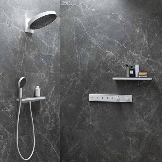 hansgrohe Rainfinity - wassersparender Duschkopf 9 l/min (EcoSmart), Handbrause mit 3 Strahlarten, runde Duschbrause (⌀ 130 mm), Sparduschkopf mit Antikalk-Funktion, Chrom