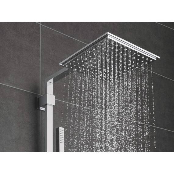 GROHE Euphoria Cube 230, Duschsystem (Regendusche mit Thermostat und schwenkbarem Kopfbrausearm, Sicherheitssperre bei 38°C, Duscharmatur mit Antikalk-System), chrom, 26087000