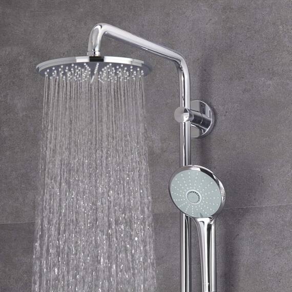GROHE Euphoria 210, Duschsystem (Regendusche mit Thermostat und schwenkbarem Kopfbrausearm, Sicherheitssperre bei 38C, Duscharmatur mit Ablage und Antikalk-System), chrom, 27964000