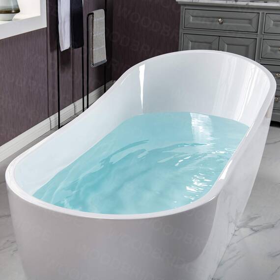 WOODBRIDGE 170 cm freistehende weiße Acryl-Badewanne mit mattschwarzem Abfluss und Überlauf, BTA1508-MB-Drain &O