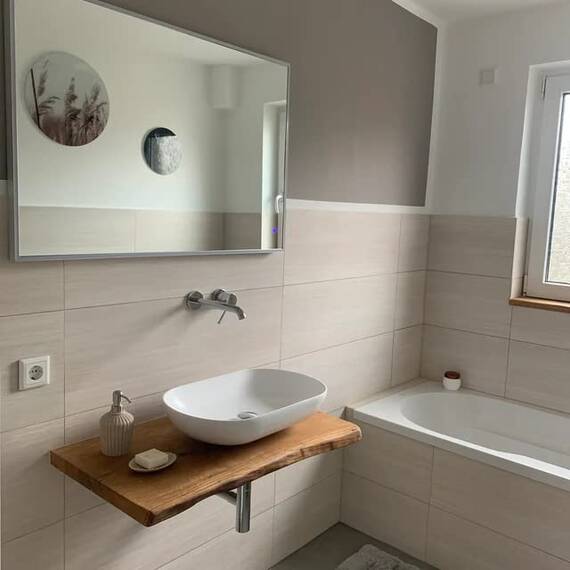 Waschtisch Eiche massiv Baumkante geölt Waschtischkonsole Holz (100 x 40 cm)