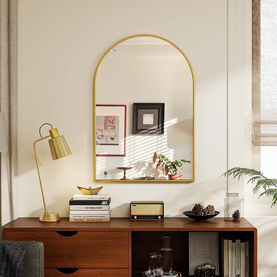 BEAUTYPEAK Bogen Wandspiegel mit Gold, 76x51 cm Bruchsichere Aluminiumlegierung Rahmen Bad Spiegel, Wand montierbar und zuverlässige Bogen Wandspiegel, geeignet für Schlafzimmer, Eingang, Bad