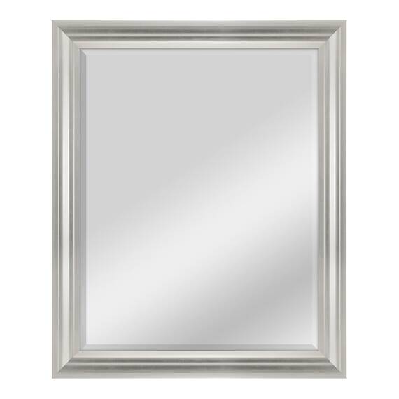 MCS Großer Wandspiegel, moderner rechteckiger Spiegel, Heimdekoration für Wohnzimmer, Schlafzimmer oder Badezimmer, 66,5 x 82,5 cm, gebürstetes Silber