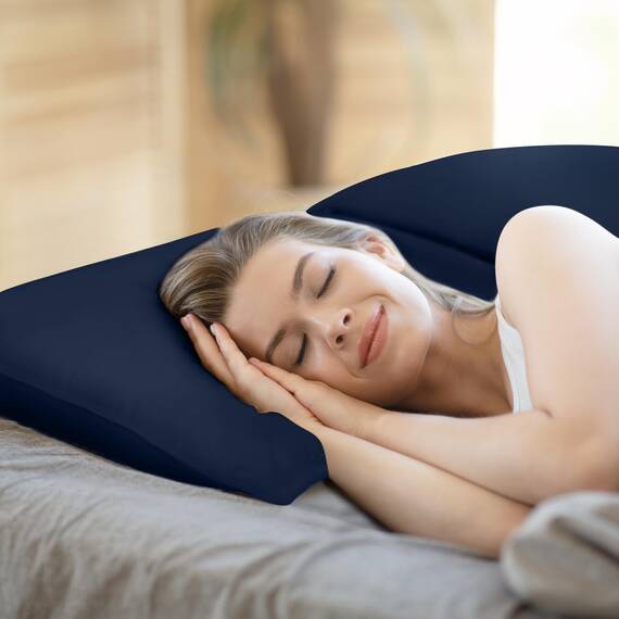 Utopia Bedding KopfKissen (2er Set), 40 x 80 cm Schlafkissen, Atmungsaktiv et Weich Kissen (Marineblau)