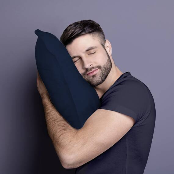 Utopia Bedding KopfKissen (2er Set), 65 x 65 cm Schlafkissen, Atmungsaktiv et Weich Kissen (Marineblau)