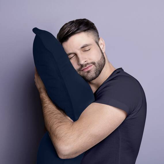 Utopia Bedding KopfKissen (2er Set), 50 x 70 cm Schlafkissen, Atmungsaktiv et Weich Kissen (Marineblau)