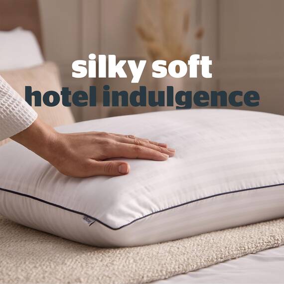 Silentnight Hotel Collection Luxus-Kissen, 2er-Pack, Hotelqualität mit eleganter Paspelierung und weichen Bezügen für Rücken-, Vorder- und Seitenschläfer, hypoallergen und maschinenwaschbar, Weiß