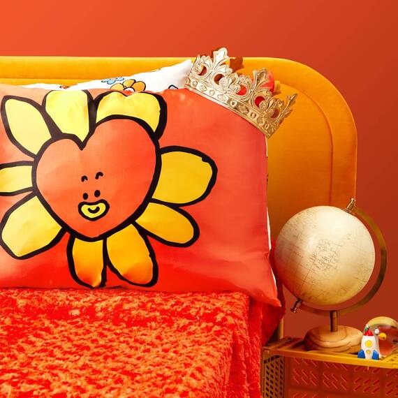 Kitsch Kissenbezug aus Satin mit BT21-Motiv, mit Reißverschluss, für Haar und Haut, weicher als Seide, kühlend, maschinenwaschbar, knitterfrei, glatt, Kingsize, 48 x 91 cm, Tata