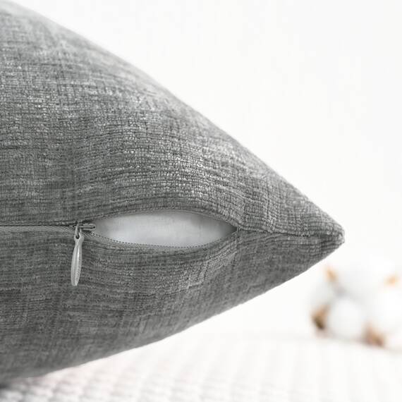 CaliTime Kissenbezüge Kissenhülle 2 Stück Cozy Kissenbezüge für Couch Sofa Heimdekoration Solide Gefärbt Weich Chenille 55cm x 55cm Mittelgrau