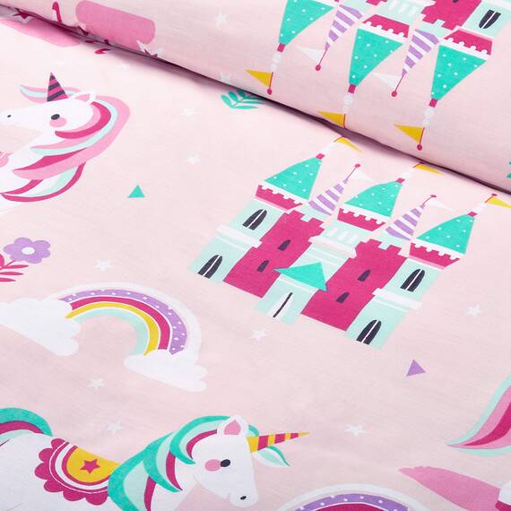 Bloomsbury Mill - Magisches Einhorn, Märchenprinzessin und verzaubertes Schloss - Rosa - Zwei Kissenbezüge (zusätzlich) - 50cm x 75cm