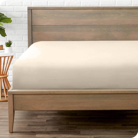 Bare Home Spannbettlaken für Doppelbett, hochwertiges 1800er-Mikrofaser-Bettlaken, knitterfrei, tiefe Tasche, 35 cm tief, Spannbettlaken für Doppelbett (Doppelbett, Sand)