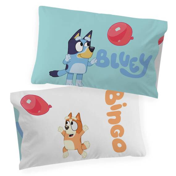 Jay Franco Bluey & Bingo 1 Single Reversible Pillowcase - Double-Sided Kids Super Soft Bedding (Official Bluey Product)