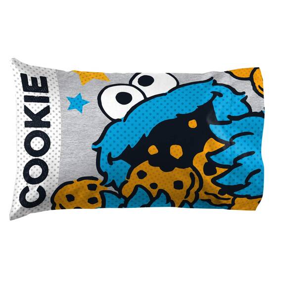 Jay Franco Aristocats Marie Cat & Yarn 1 Pack Pillowcase - Double Sided Kids Super Soft Bedding (Official Product)