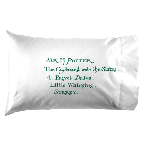 Jay Franco Harry Potter Lettered 1 Pack Pillowcase - Double-Sided Kids Super Soft Bedding - Features Hogwarts Invitation Sealed Envelope (Official Harry Potter Product)