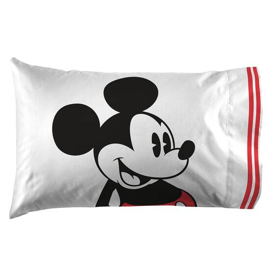Jay Franco Disney Minnie Mouse XOXO Kids Super Soft Double-Sided 1 Pack Pillowcase (Official Disney Product)