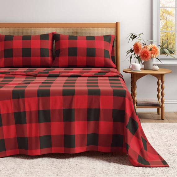 Great Bay Home Flanell-Bettwäsche-Set, Queen-Size-Größe, 100 % türkische Baumwolle, doppelt gebürstet, bedruckt, ultraweich, gemütlich, 4-teiliges Bettwäsche-Set (Büffelkaro, Rot/Schwarz)