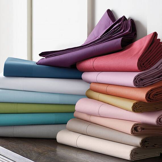 Elegant Comfort 1500 Premium Hotelqualität, 1-teiliges Spannbetttuch, weichste Mikrofaser, Tiefe Tasche bis zu 40,6 cm, Knitter- und lichtbeständig, Queen-Size-Bett, Auberginen-Lila