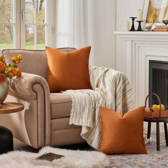 Gigizaza, dekorative Kissenbezüge, 66 x 66 cm, 2-er-Set, Samt, orangebraun (rostorange), für Sofakissen, Wohnzimmer, Schlafzimmer