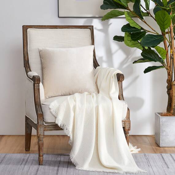 GIGIZAZA Samt-Kissenbezüge 50,8 x 50,8 cm, weich, einfarbig, Beige, dekorativ, modern, Couch, große Kissenbezüge, Wohnzimmer, Schlafzimmer, Sofa, 2 Stück