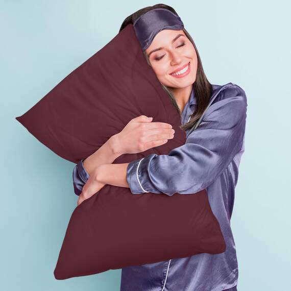Utopia Bedding Premium 100% wasserdichter Kissenschutz mit Reißverschluss, Queen-Size-Größe (2er-Set), Bettwanzen- und milbendicht, mit Reißverschluss, Burgunderrot