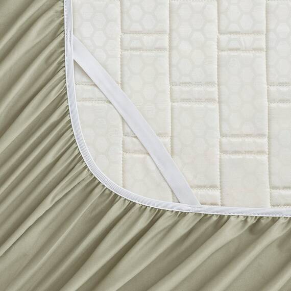 Empyrean Bedding Extra tiefe Spannbettlaken für hohe Matratzen, 45.7 cm – 53.3 cm, luxuriös, seidig weich, doppelt gebürstete Mikrofaser, hypoallergen, knitterfrei, für Doppelbett, Salbeigefarben