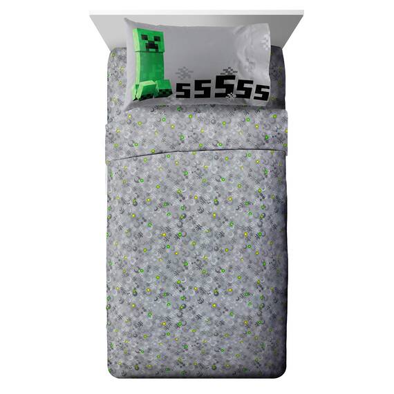 Jay Franco Minecraft Creeper 5 Piece Full Bed Set - Includes Reversible Comforter & Sheet Set - Super Soft Fade Resistant Microfiber - (Official Minecraft Product)