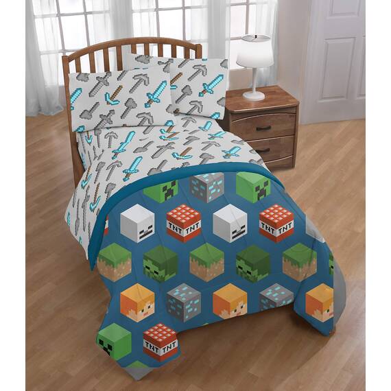Jay Franco Disney/Pixar Incredibles Super Family 5 Piece Full Bed Set - Includes Reversible Comforter & Sheet Set - Super Soft Fade Resistant Polyester - (Official Disney/Pixar Product)