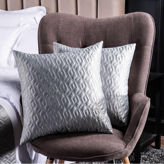 QRGMKL Neue einfarbige Bettläufer weiche, hautfreundliche Bettschals Hochpräzise geometrische Jacquard-Bettwäsche-Schutz-Tagesdecke für das Heimschlafzimmer Hotel-Grey B||2 Pillowcases(50X50cm)