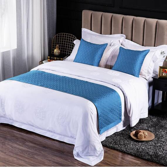 QRGMKL Neue einfarbige Bettläufer weiche, hautfreundliche Bettschals Hochpräzise geometrische Jacquard-Bettwäsche-Schutz-Tagesdecke für das Heimschlafzimmer Hotel-Blue B||180X50cm for 1.2m Bed