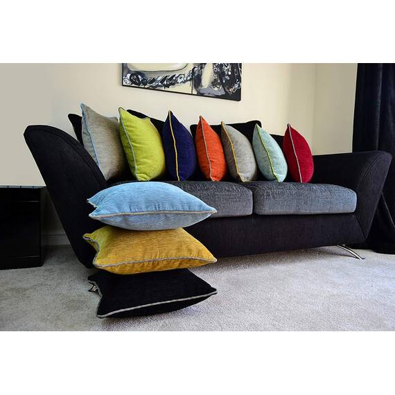 McAlister Textiles Alston Chenille | Überwurf 265cm x 300cm in Rot mit Grau | Decke für Sofa, Bett, Sessel, Picknick