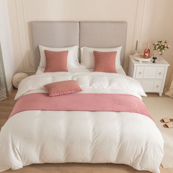 Guest Ruyunlai Bettläufer & Schals Rosa,Weich Mode Satin Bettlaufer für Gästehaus Hotel Schlafzimmer Dekoration 2 Kissenbezüge(45X45cm)