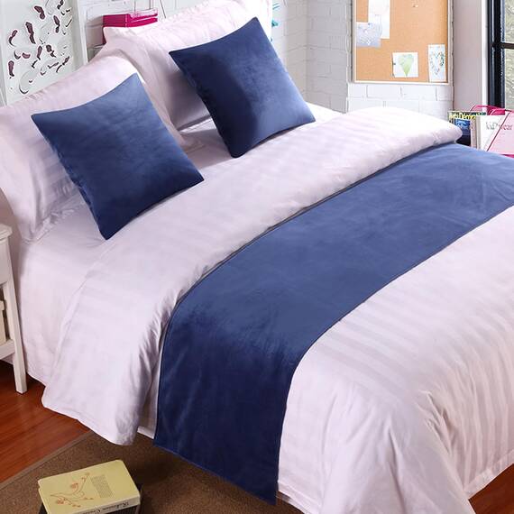 QRGMKL Premium Samt Bettläufer Tagesdecke, weich kein verblassender Bettschal Läufer für Schlafzimmer Hochzeitszimmer Home Hotel Bettwäsche Dekorationen-Violet Blue||260X50cm for 2m Bed