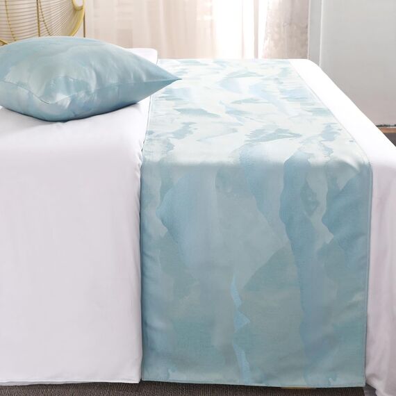 AMBERIS Bett Läufer & Schals, Modern Style Bettschal No Fading Soft (Kissenbezüge separat erhältlich)