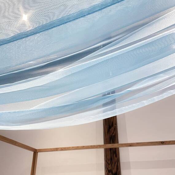Linentalks Himmelbettvorhang für Kingsize- und California-Kingsize-Bett, luxuriöser Betthimmel, Bettschal, transparenter Baldachin-Schal, Volant, 1 Stück, 132 x 650 cm, Blau