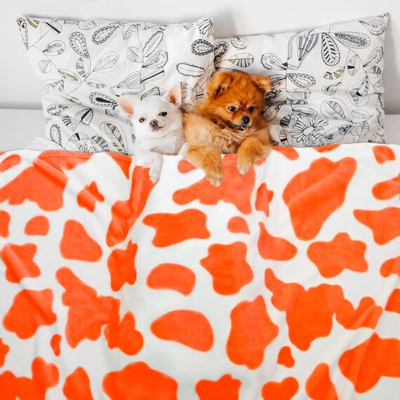 HSEEC Orangefarbene Decken und Überwürfe für King-Size-Betten, weiche Fleecedecke, Überwurf, gemütliche Decke für Bettüberwurf, 274 x 228 cm