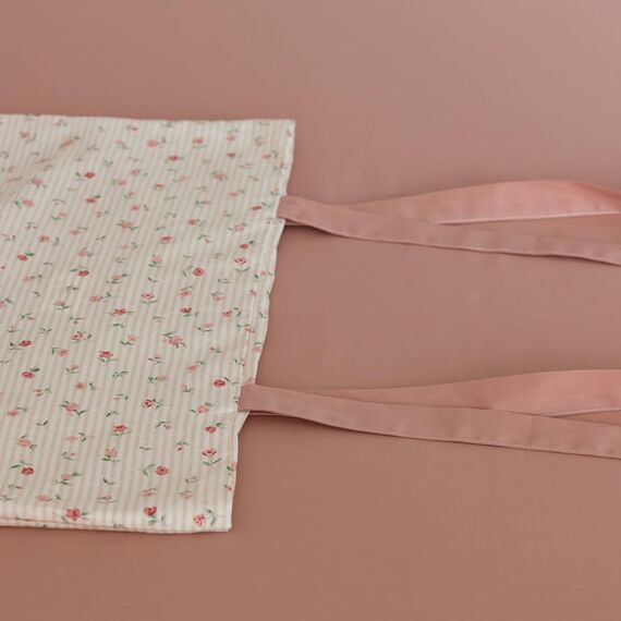 AOJIM Weißes Bettbezug-Set, 100% Baumwolle, Bettdeckenbezug mit rosa Blumendruck, 3-teilig (1 Queensize-Bettbezug 90 x 90 cm mit Reißverschluss + 2 Kissenbezüge 50 x 66 cm mit Schleife)