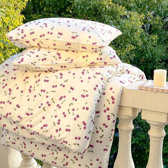 AOJIM Bettwäsche-Set aus 100% weicher Baumwolle, 3-teiliges Set, Bettbezug mit Fruchtmotiven Bedruckt, Kirschen, Doppelbett (Twin Size), für Kinder und Erwachsene, ästhetische Raumdekoration