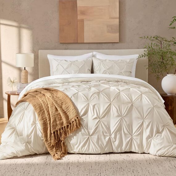 Andency Beigefarbenes Bettdecken-Set für King-Size-Betten (271 x 228 cm), 3-teiliges Bettwäsche-Set mit Quetschfalten, leicht, weich, für alle Jahreszeiten, Biesen, Mikrofaser
