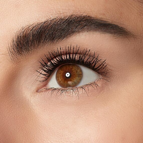 L'Oréal Paris Mascara, Schwarze Wimperntusche für 4x mehr Volumen und kräftige Wimpern, Voluminous, Nr. 00 Schwarz, 1 x 8 ml