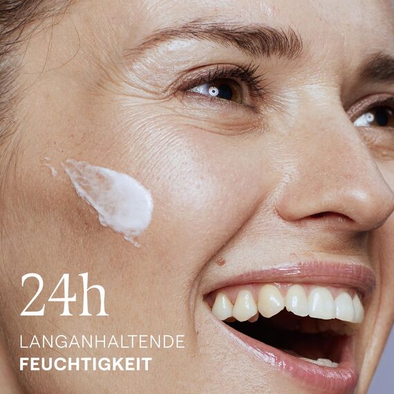 WELEDA Bio Iris Ausgleichende Feuchtigkeitspflege, reichhaltige Tages- und Nachtpflege zur intensiven Pflege von trockener Haut, Naturkosmetik Creme reguliert die Feuchtigkeitsbalance (1 x 30 ml)