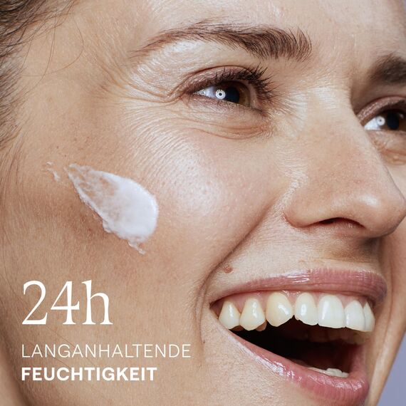 WELEDA Bio Iris Ausgleichende Tagespflege, reichhaltige Naturkosmetik Feuchtigkeitspflege zur intensiven Pflege von trockener Haut, Creme zum Schutz vor Umwelteinflüssen (1 x 30 ml)
