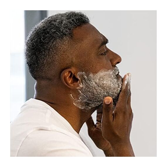 Proraso Pre Shave Cream, 100 ml, erfrischende und belebende Rasiercreme für die Anwendung vor der Rasur, mit Eukalyptusöl und Menthol, Made in Italy, Grün