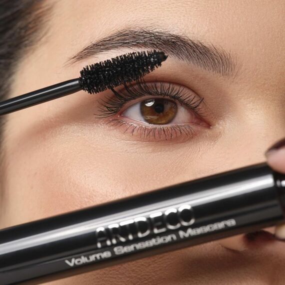 ARTDECO Volume Sensation Mascara – Extra Volumen & Länge für schwarze, dichte Wimpern – Intensive Formel mit Pflegeeffekt – 15 ml – Wimperntusche für Schwung & Definition