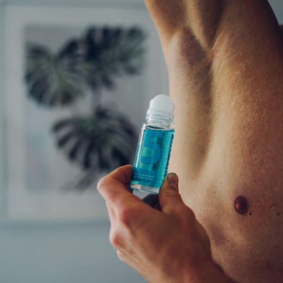syNeo 5 Antitranspirant Deo Roll-On – 5-Tage-Wirkung – gegen starkes Schwitzen, Schweiß & Geruch – Deoroller für Achseln – dermatologisch getestet – für Damen & Herren – Made in Germany – 50 ml