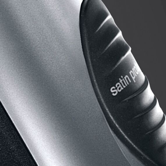 Braun Satin Hair 7 Haartrockner, professioneller Föhn mit IonTec und Satin Protect Technologie, HD710, schwarz