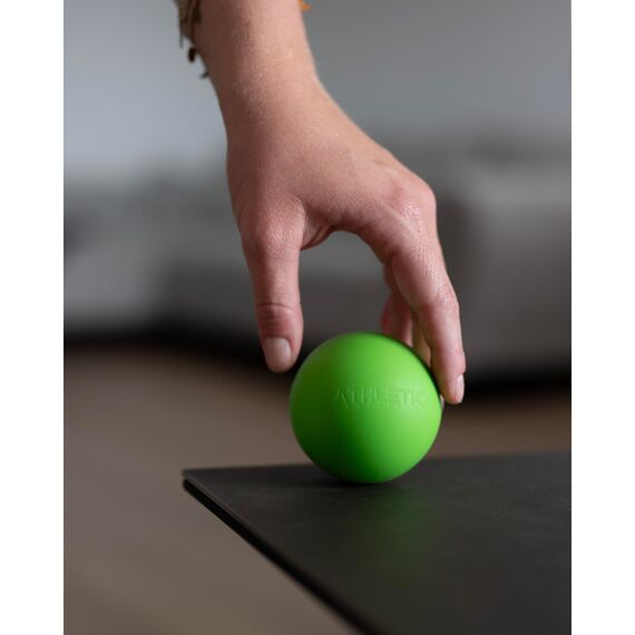ATHLETIC AESTHETICS Massage-Ball [6cm Durchmesser] - Als Lacrosse-Ball und Faszien-Ball zur Selbstmassage und zur Triggerpunkttherapie (genaue Behandlung von Verspannungen) geeignet (Grün)