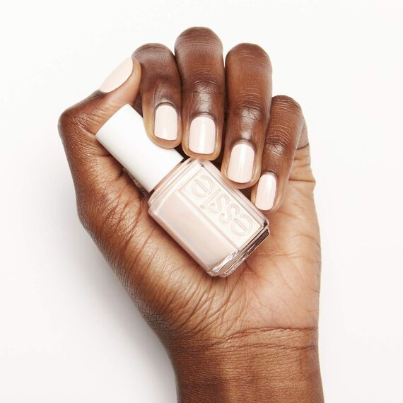 Essie Nagellack für farbintensive Fingernägel, Nr. 715 you're a catch, Nude, 13,5 ml
