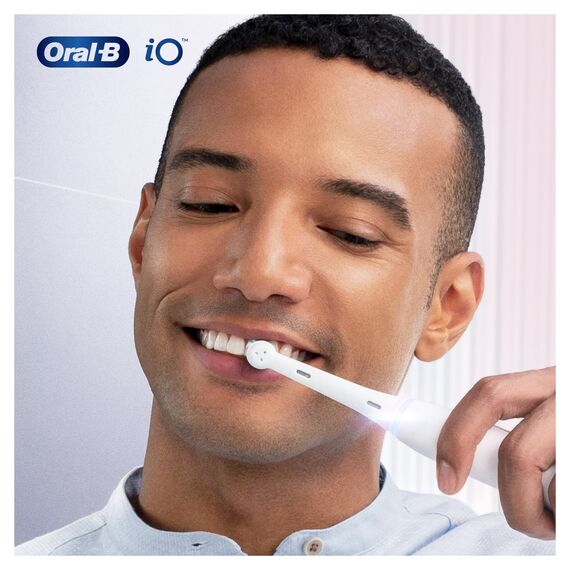 Oral-B iO Sanfte Reinigung Aufsteckbürsten für elektrische Zahnbürste, 2 Stück, sanfte Zahnreinigung, Zahnbürstenaufsatz für Oral-B Zahnbürsten